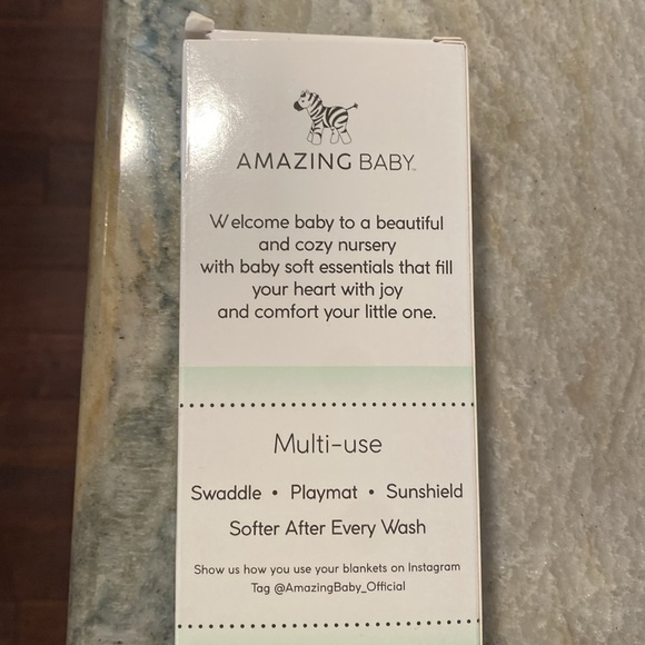 Amazing baby newborn muslin swaddle - Picture 3 of 4